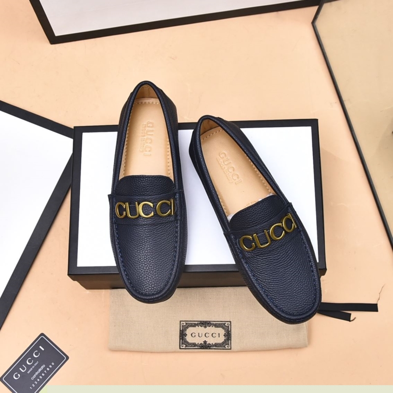 G*u*i leather shoes
